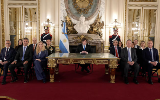 Milei definió que enviará el proyecto por Malvinas a Diputados y sumará a Quirno y al ministro de Defensa a la mesa política