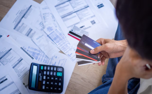 Familias endeudadas: el Banco Nación advirtió que la morosidad aún no se normalizó, aunque ve señales de mejora