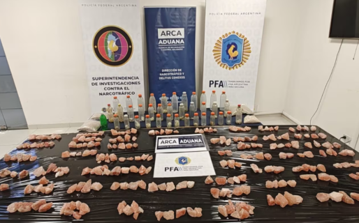 Secuestraron 52 kilos de MDMA en una camioneta que venía de Bélgica: hay tres detenidos
