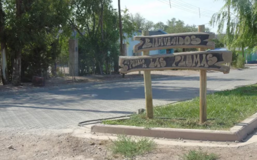 Un trabajador rural murió aplastado por su propia camioneta y fue encontrado por su hija tras varios días
