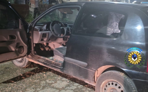 Insólito intento de robo en Comodoro: quiso llevarse un auto empujándolo y lo atraparon