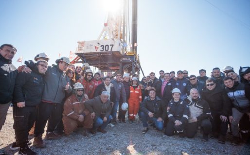 “Le dejamos 100 años más de Petróleo a Comodoro”: Ávila encabezó junto al Gobernador la recorrida donde se reactivó la Perforación en ‘El Tordillo’