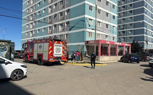 Está grave el niño de 9 años que cayó de un quinto piso en el complejo Las Torres