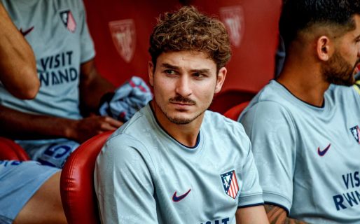 Se conoció una nueva foto oficial de Julián Álvarez con el Atlético de Madrid y su gesto sorprendió a los fanáticos