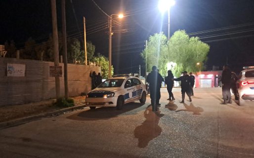Circulaba en contramano por una calle la Avenida Rivadavia y le secuestraron la moto