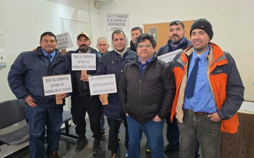 Exchoferes de Patagonia Argentina reclaman en el Concejo por la falta de 26 colectivos de MR