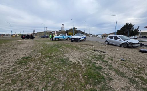 <strong>Choque en el cruce de las Rutas 3 y 39: una Ecosport y un Toyota Etios colisionaron pero no hubo heridos </strong>