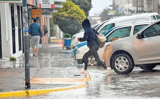 Comodoro bajo alerta amarilla por lluvias: se esperan hasta 20 milímetros este domingo