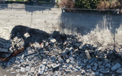 “Voy a pelear hasta el último día por mi barrio”: vecinos de Kilómetro 5 reclaman una solución ante el avance del mar