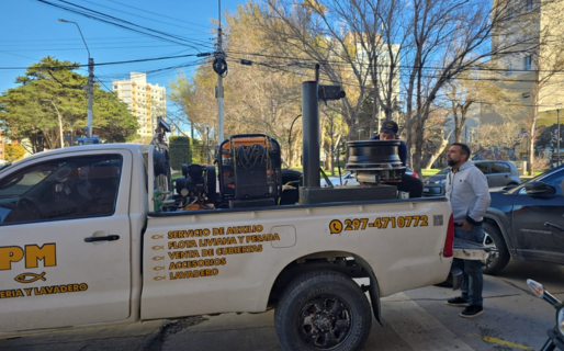 El auxilio que nació en un quincho y hoy recorre las rutas de Comodoro las 24 horas