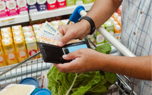 Se dificulta el camino de la “desinflación”: los alimentos presionan y el alza de precios podría acercarse al 2% en septiembre