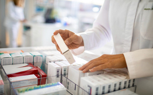 La ANMAT dio de baja la autorización de 25 medicamentos por irregularidades en su registro