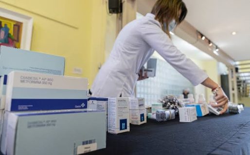 La Secretaría de Salud entrega medicamentos solidarios este sábado