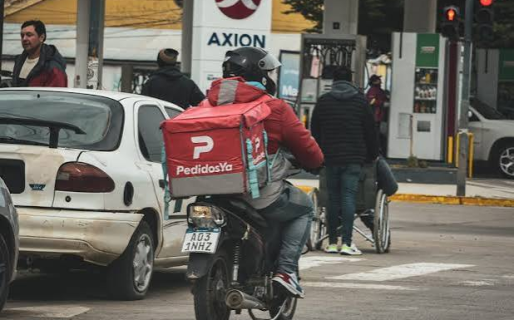 Crece el pluriempleo y ya 4 de cada 10 trabajadores buscan un complemento para sus ingresos