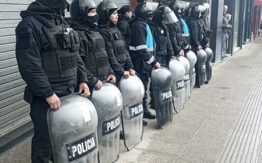 <strong>ATE se movilizó por el centro con un fuerte operativo policial para garantizar que no haya cortes de tránsito </strong>