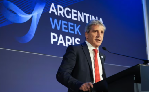Luis Caputo en Argentina Week París: “No estamos en recesión, estamos creciendo menos que antes”