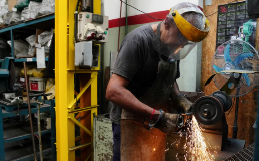 La industria usó el 58,5% de su capacidad instalada en agosto: los rubros que crecieron y los que cayeron