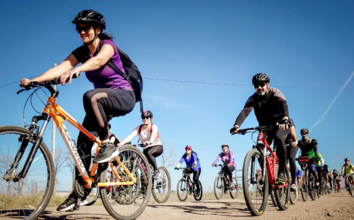 Un domingo sobre ruedas y al aire libre: invitan a una jornada de cicloturismo gratuita en el Puerto