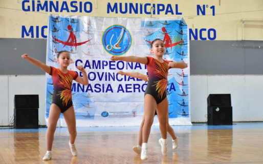 Gran acompañamiento en el 2º Torneo Provincial de Gimnasia Aeróbica en Comodoro