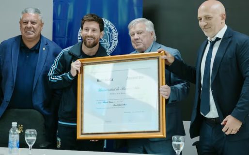 Messi recibió el título de “Doctor Honoris Causa” de la UBA antes de su despedida de la Selección argentina: “Es un orgullo”