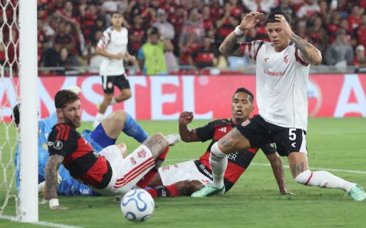 Flamengo busca impugnar la clasificación de Estudiantes en la Copa Libertadores: la zona gris del caso Rojo y el antecedente clave