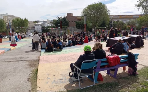 El barrio Pueyrredón celebrará el Día de la Madre con música y actividades en la plaza