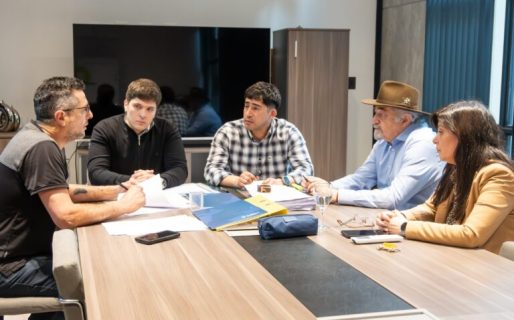 Othar concretó la primera entrega de 39 terrenos con servicios para vecinos afectados por el cerro Hermitte