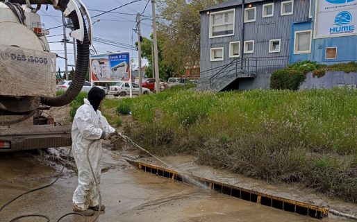 El Municipio continúa con los trabajos de limpieza y mantenimiento de calles tras las intensas lluvias