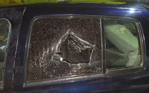 Persecución y detención en el barrio Pietrobelli: Sorprendieron a un ladrón robando la rueda de auxilio de un Renault Clio