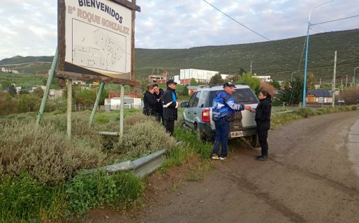 Perdió el control en la rotonda del Camino Roque González: Tenía 1,80 g/L de alcohol en sangre y no llevaba registro