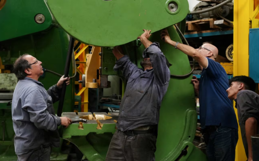 La actividad económica se estancó en agosto y cayó 1,7% en la comparación con el año pasado