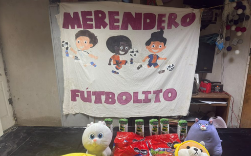 Organizan un agasajo solidario para las madres del Merendero Futbolito