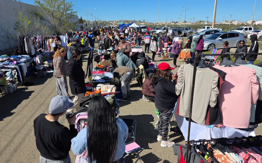 <strong>La feria de Kilómetro 5 mantiene sus puestos durante el fin de semana</strong>