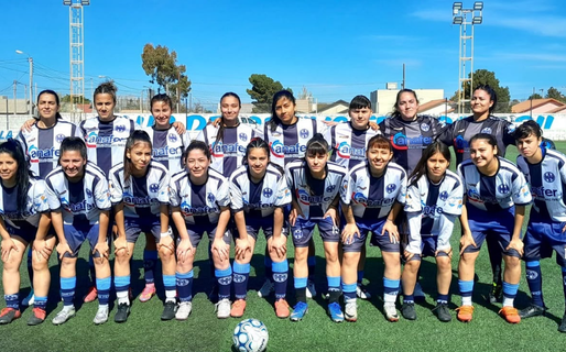 Ferro eliminó a San Martín en el Regional Femenino