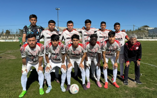 Huracán rescató un empate ante Petroquímica