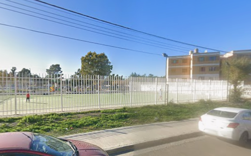 Vecinos denuncian la realización de torneos de fútbol por dinero en una cancha pública del barrio Pueyrredón