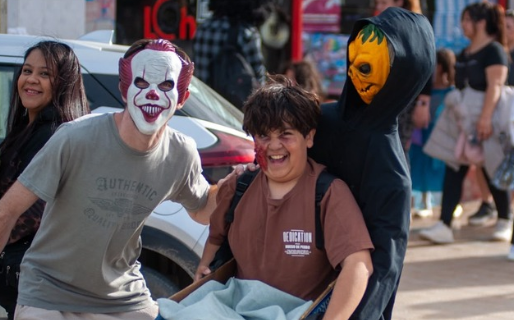 Comodoro vive una nueva edición de Paso Zombie