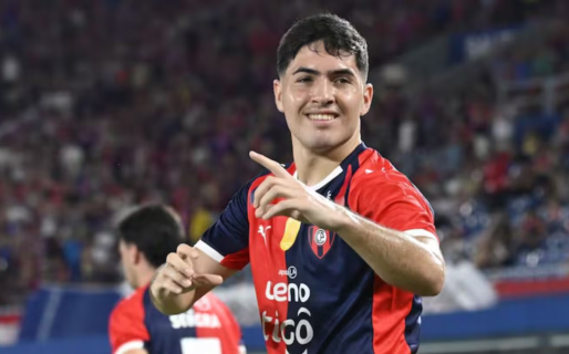 Un futbolista argentino de Cerro Porteño fue sancionado por jugar al pádel: aseguran que le descontarán la mitad del sueldo