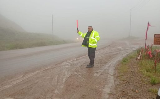 Temporal y barro: Accesos colapsados, neblina espesa y dificultades para llegar a las escuelas