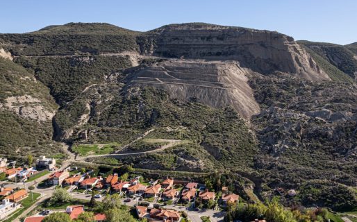 El Municipio dio inicio a la segunda etapa del aterrazamiento del cerro Hermitte