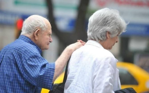 La canasta básica para un jubilado cuadriplica el haber mínimo